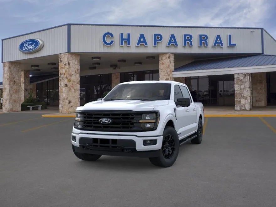 2025 Ford F-150 XLT photo 1