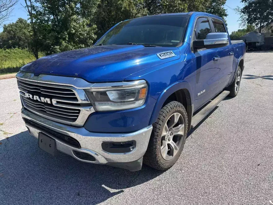 2019 Ram 1500 Laramie photo 1