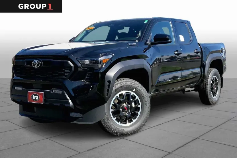 2025 Toyota Tacoma TRD Off-Road 4x4 Double Cab photo 1