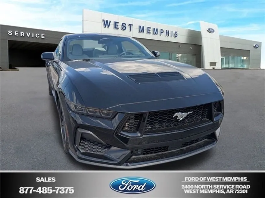 2025 Ford Mustang GT photo 1