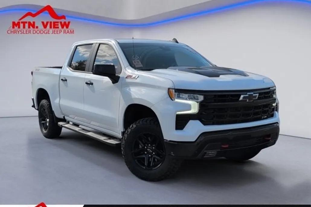 2024 Chevrolet Silverado 1500 LT Trail Boss photo 1