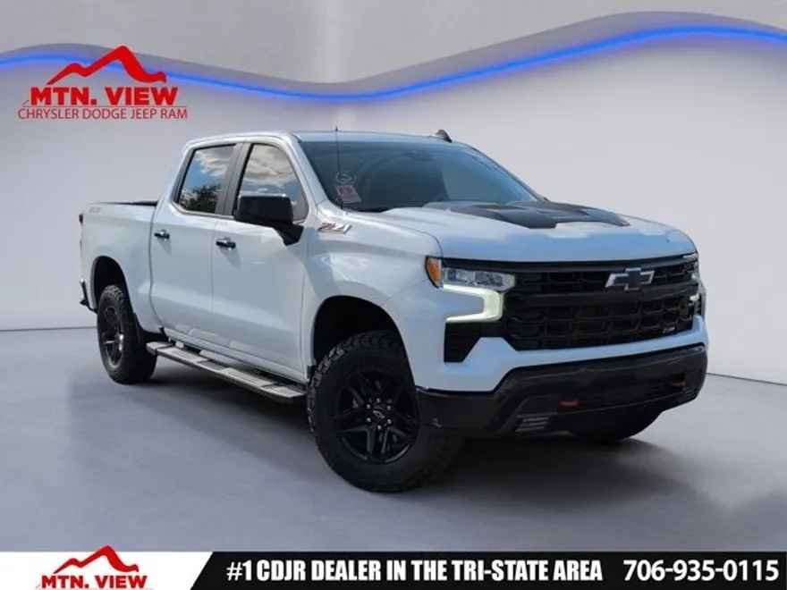 2024 Chevrolet Silverado 1500 LT Trail Boss photo 1