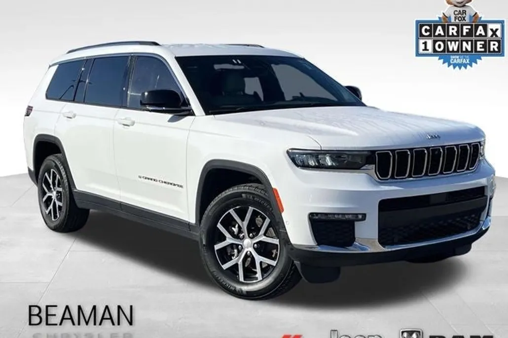 2023 Jeep Grand Cherokee Limited photo 1