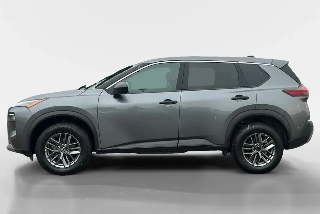 2023 Nissan Rogue S photo 1