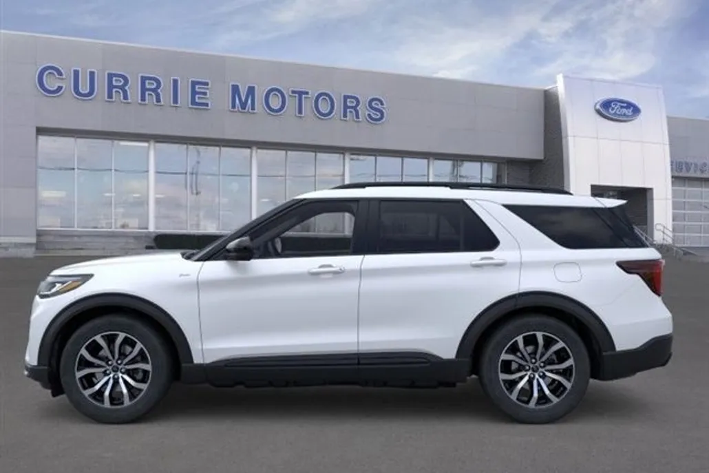 2025 Ford Explorer ST-Line photo 1