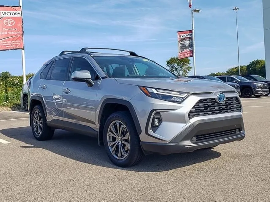 2022 Toyota RAV4 Hybrid XLE Premium photo 1