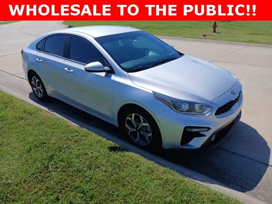 2019 Kia Forte LXS photo 1