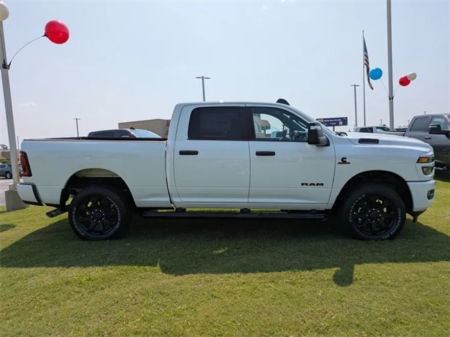 2025 Ram 3500 Big Horn photo 1