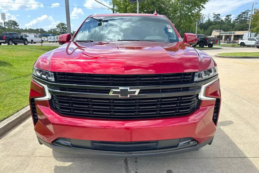 2023 Chevrolet Tahoe RST photo 1
