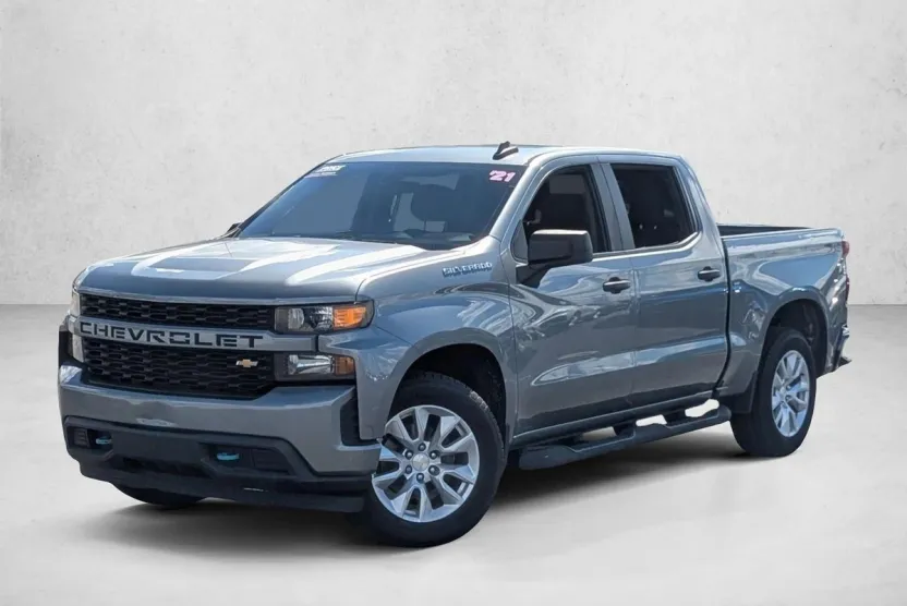 2021 Chevrolet Silverado 1500 Custom photo 1