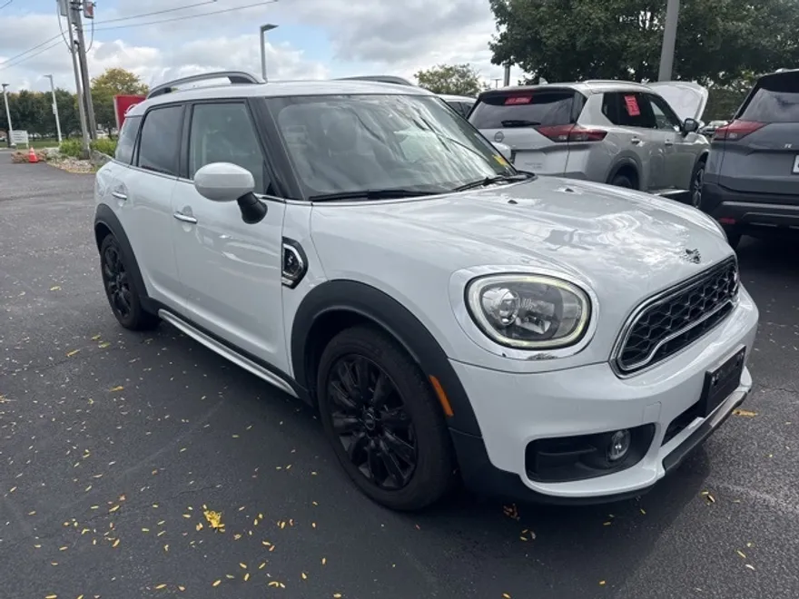 2020 Mini Cooper ALL4 S photo 1
