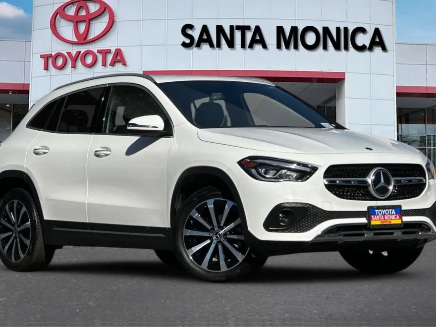 2021 Mercedes Benz GLA 250 photo 1