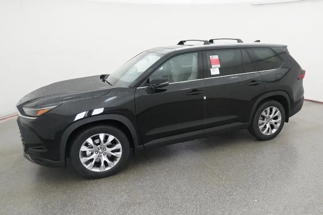 2026 Toyota Grand Highlander Hybrid Limited photo 1