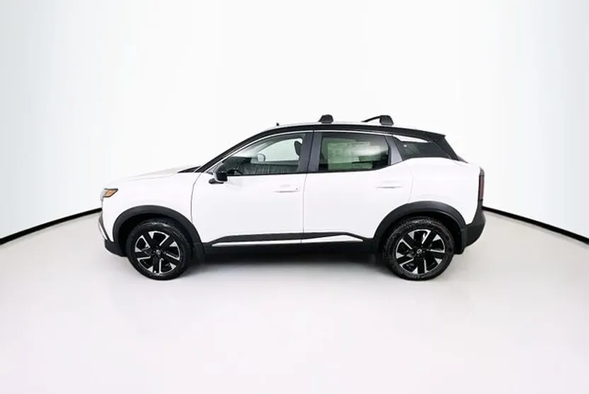 2026 Nissan Kicks SV photo 1