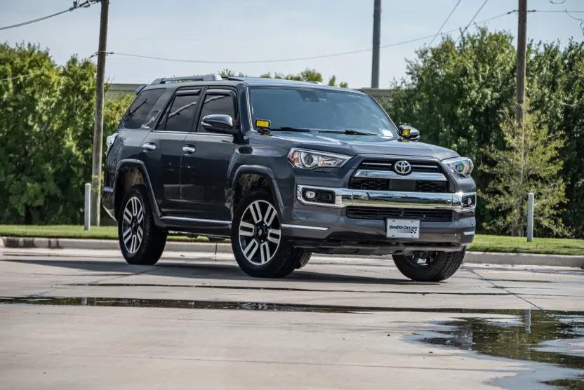 2023 Toyota 4Runner Limited 4WD photo 1