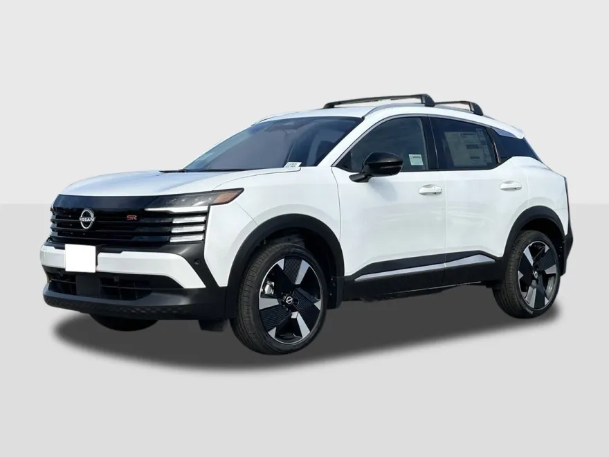 2026 Nissan Kicks SR photo 1