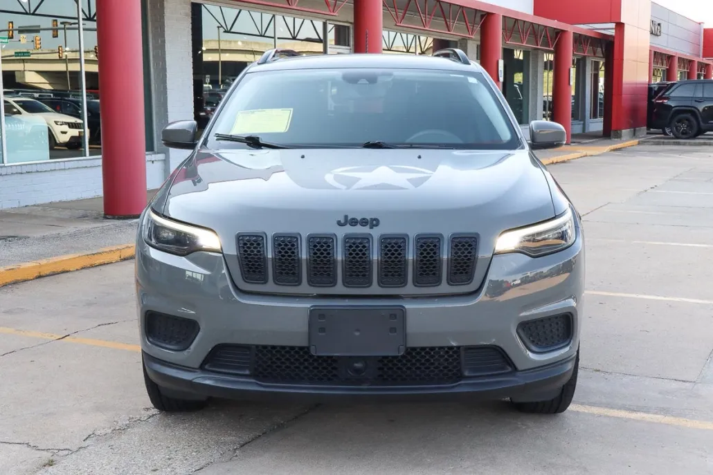 2021 Jeep Cherokee Freedom photo 1