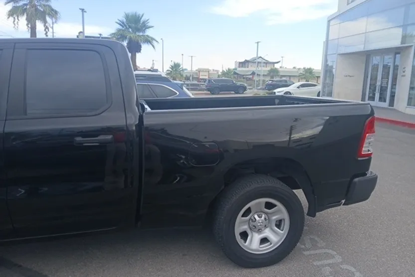 2019 Ram 1500 Tradesman photo 1