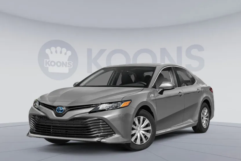 2018 Toyota Camry Hybrid LE photo 1