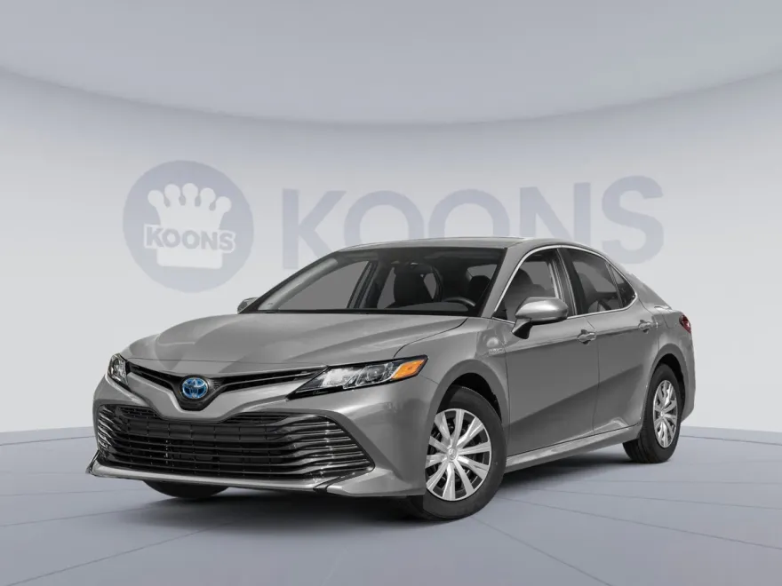 2018 Toyota Camry Hybrid LE photo 1