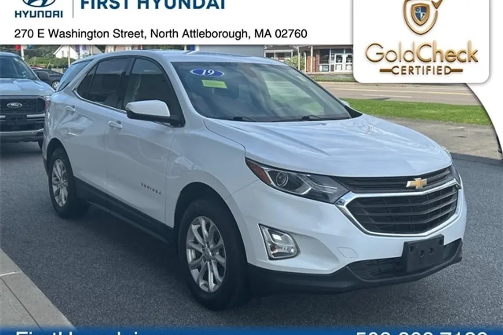 2019 Chevrolet Equinox LT photo 1