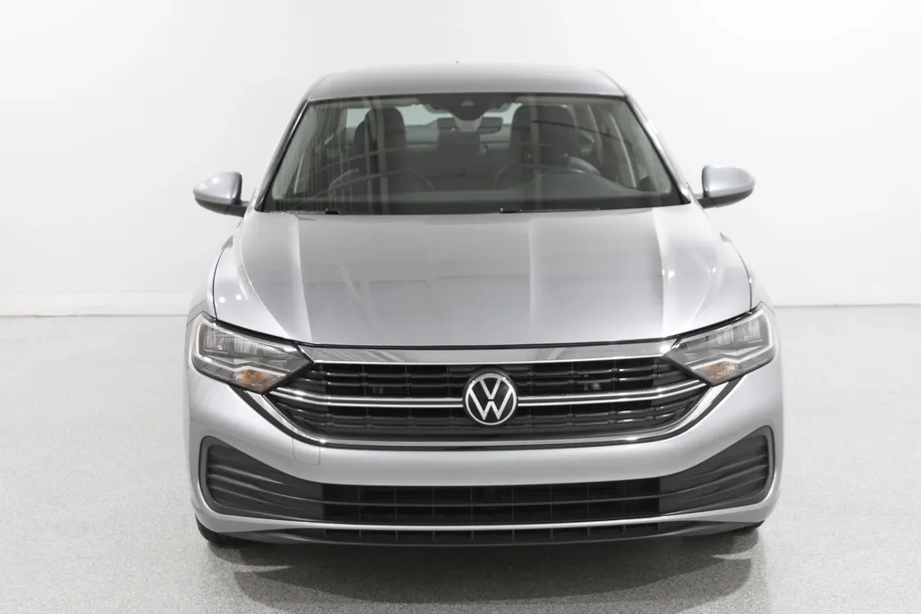 2023 Volkswagen Jetta 1.5T SE photo 1