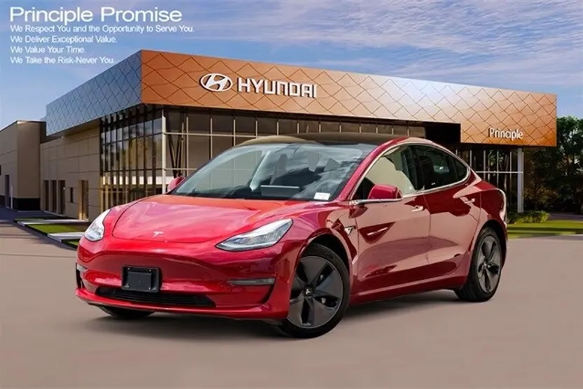 2020 Tesla Model 3 Long Range photo 1