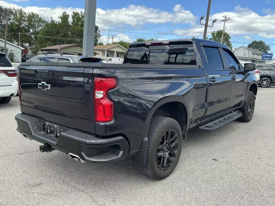 2024 Chevrolet Silverado 1500 LT Trail Boss photo 1