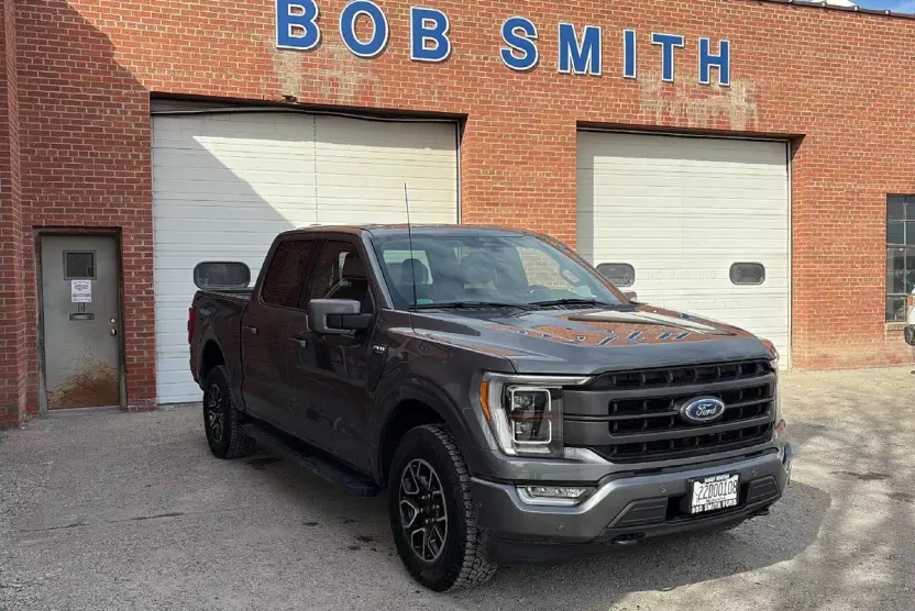 2022 Ford F-150 Lariat photo 1