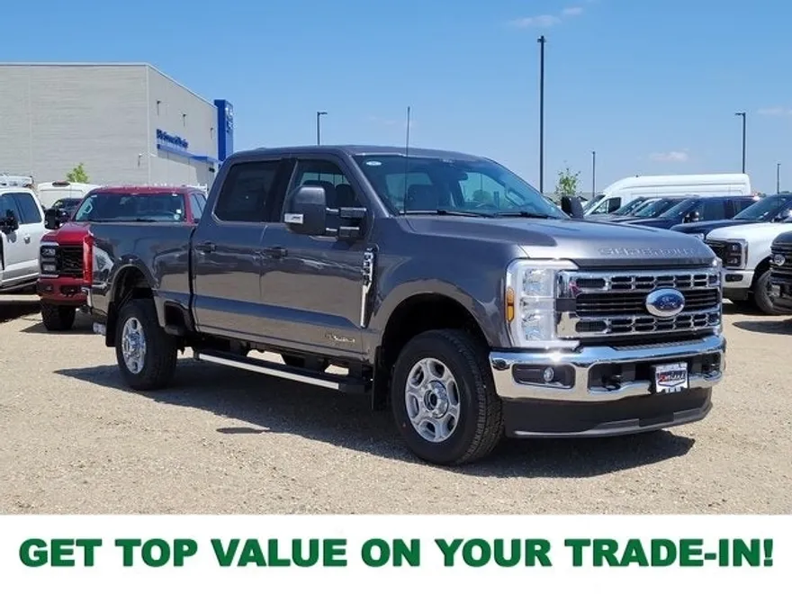 2025 Ford F-350 photo 1