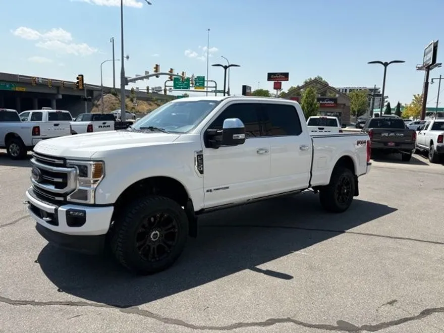 2022 Ford F-350 Platinum photo 1