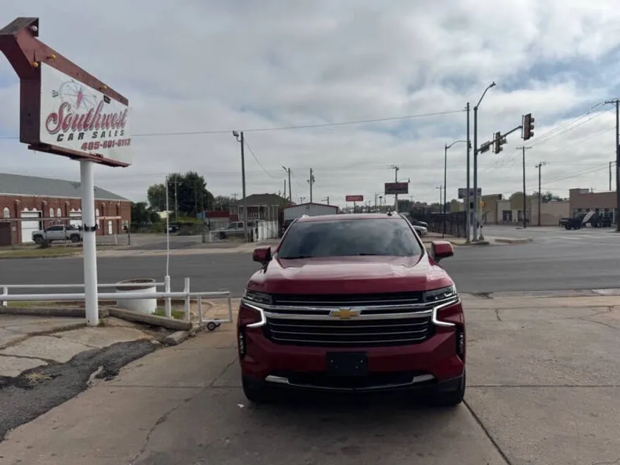 2021 Chevrolet Tahoe LT photo 1