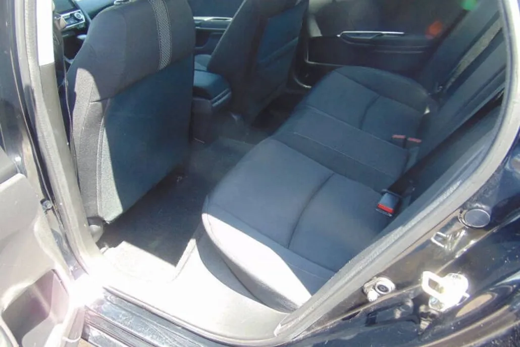 2019 Honda Civic EX photo 1