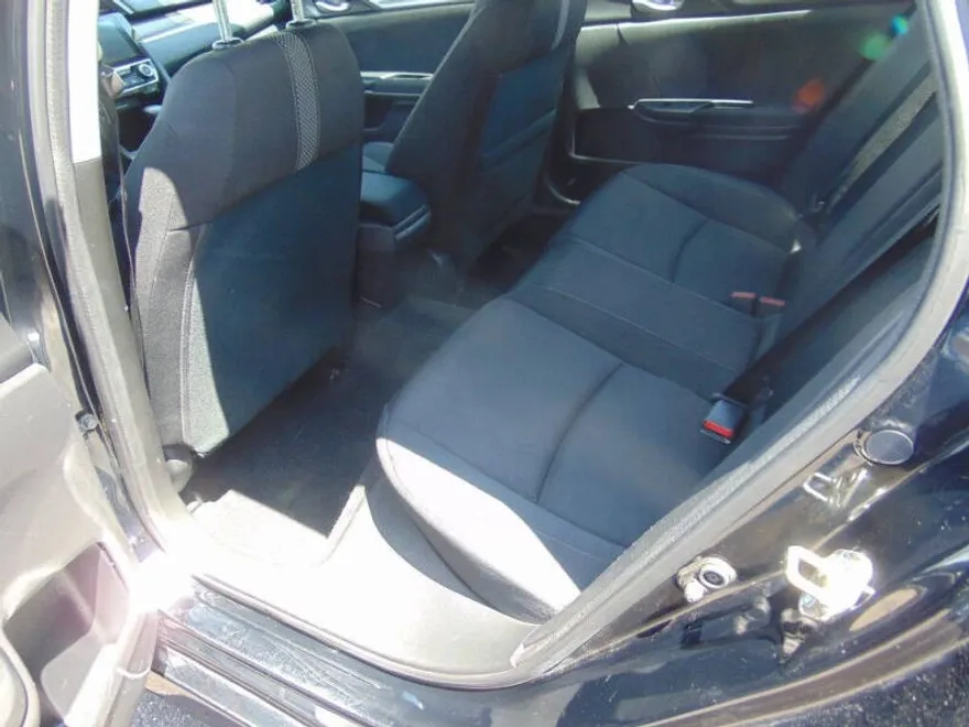 2019 Honda Civic EX photo 1