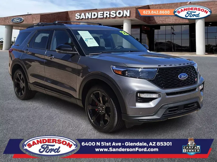 2022 Ford Explorer ST photo 1