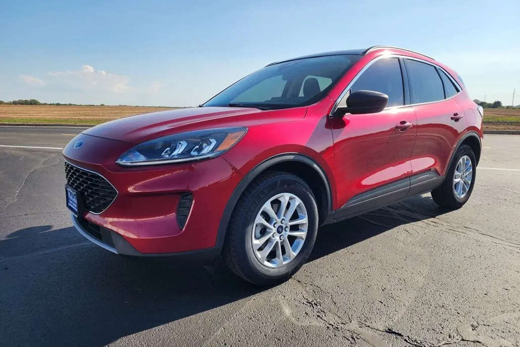 2022 Ford Escape SE photo 1