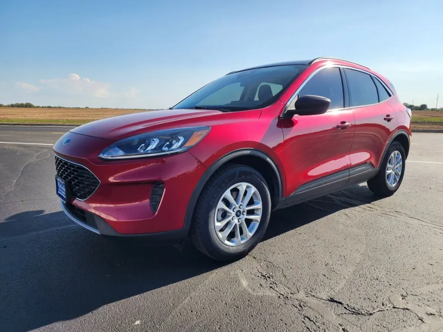 2022 Ford Escape SE photo 1