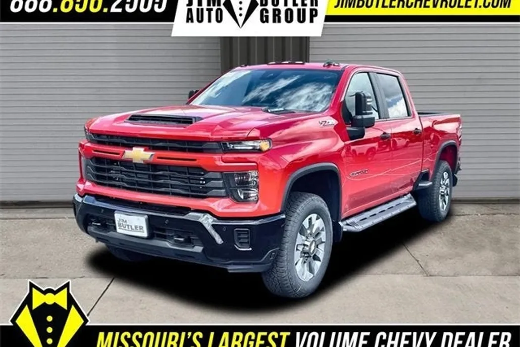 2025 Chevrolet Silverado 2500HD Custom photo 1