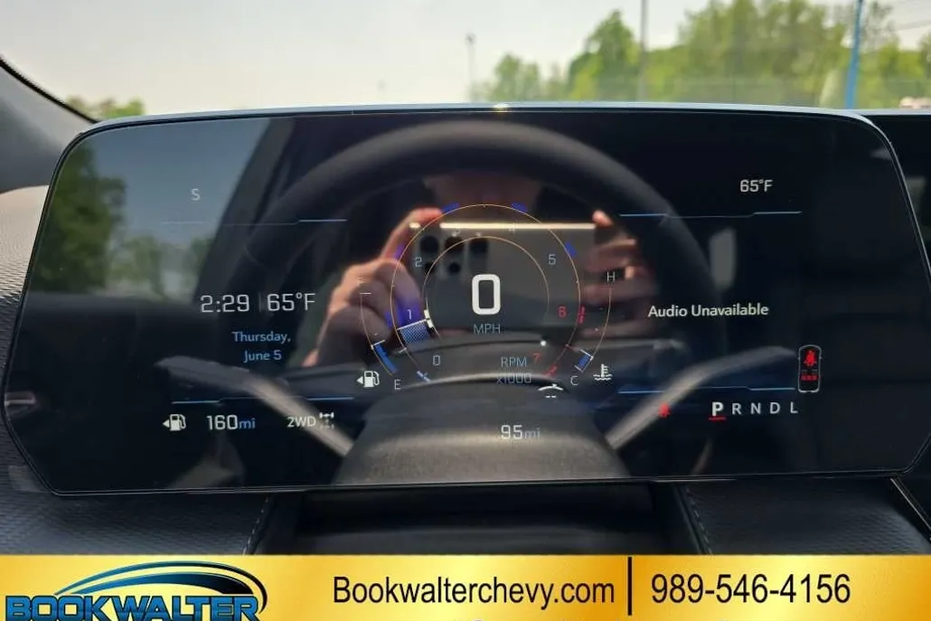 2026 Chevrolet Equinox LT photo 1