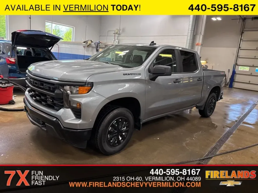 2024 Chevrolet Silverado 1500 photo 1
