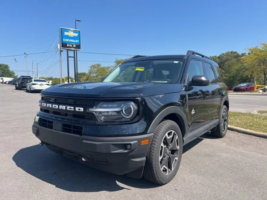 2022 Ford Bronco Sport Outer Banks photo 1