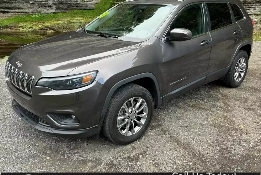 2020 Jeep Cherokee Latitude photo 1