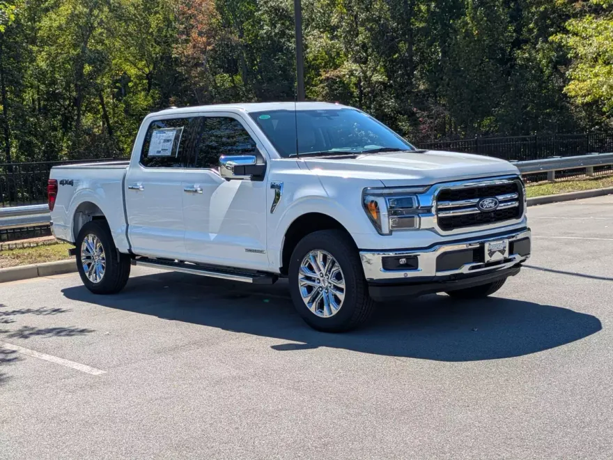 2025 Ford F-150 Lariat photo 1