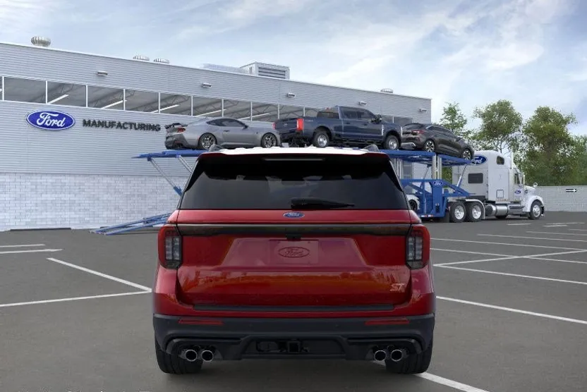 2025 Ford Explorer ST photo 1