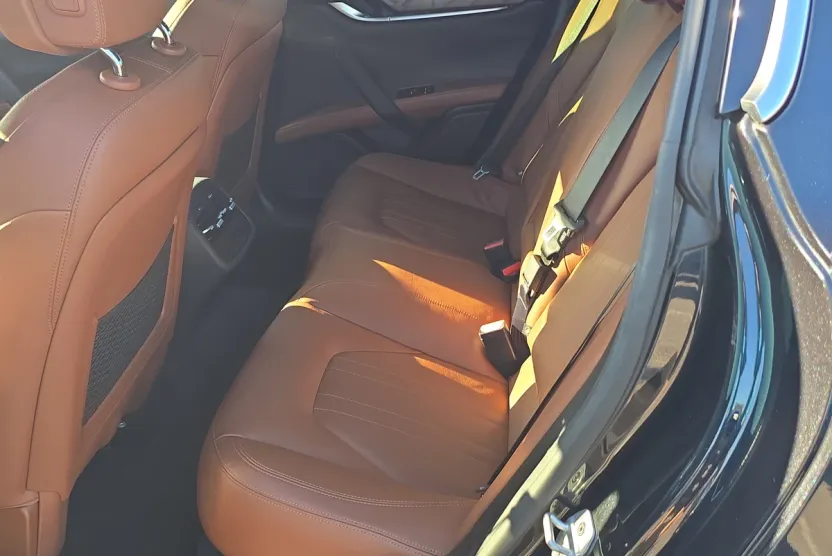 2018 Maserati Ghibli S photo 1
