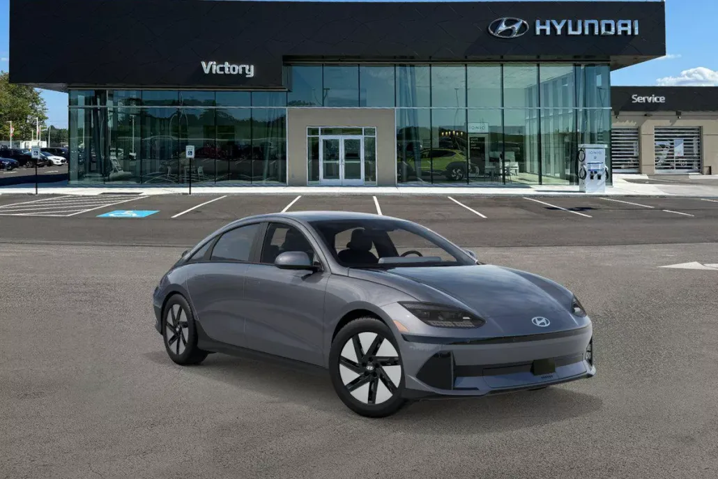 2025 Hyundai Ioniq 6 SE photo 1