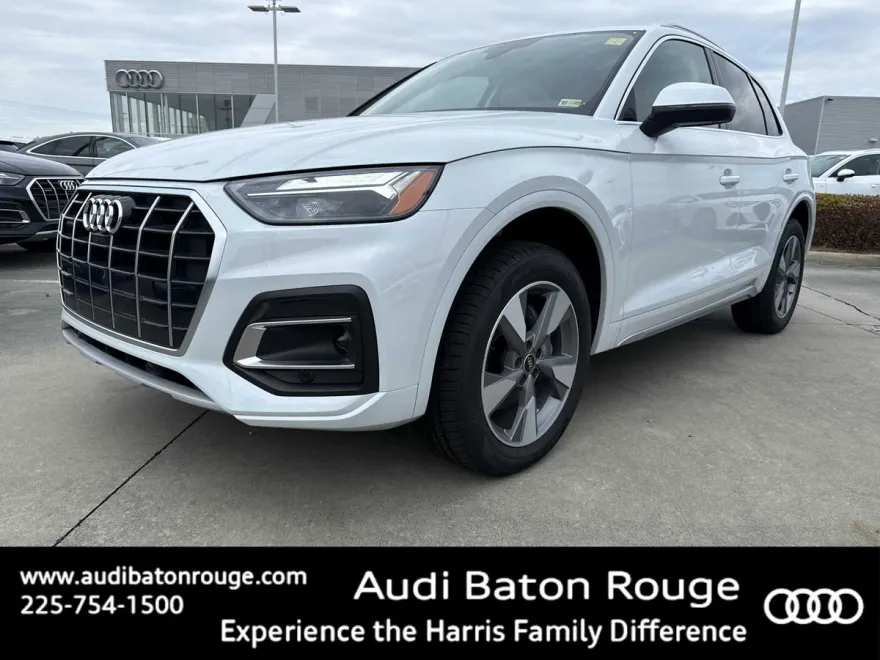 2025 Audi Q5 40 Premium Plus photo 1