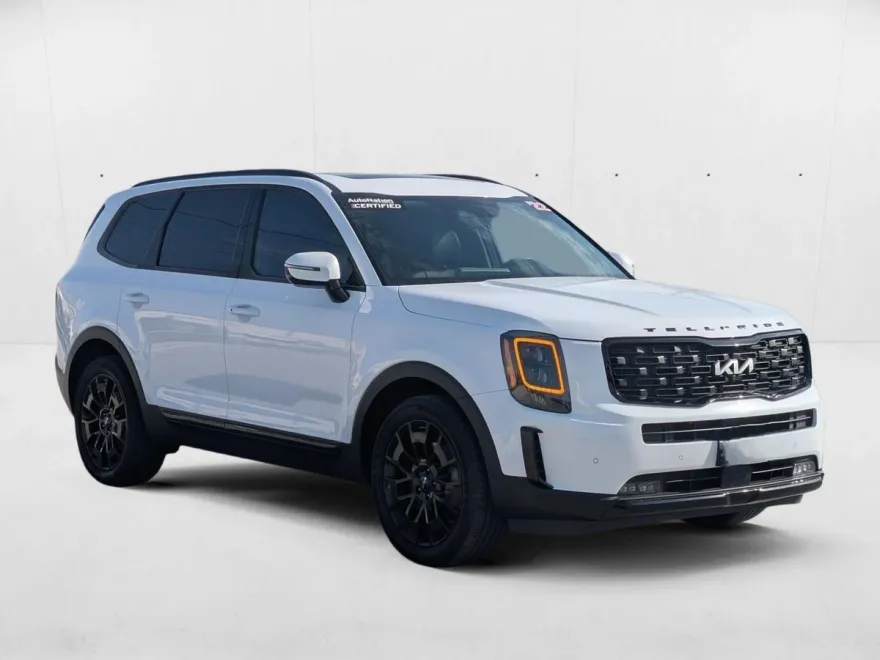 2022 Kia Telluride SX photo 1
