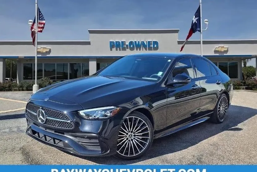 2024 Mercedes Benz C 300 photo 1