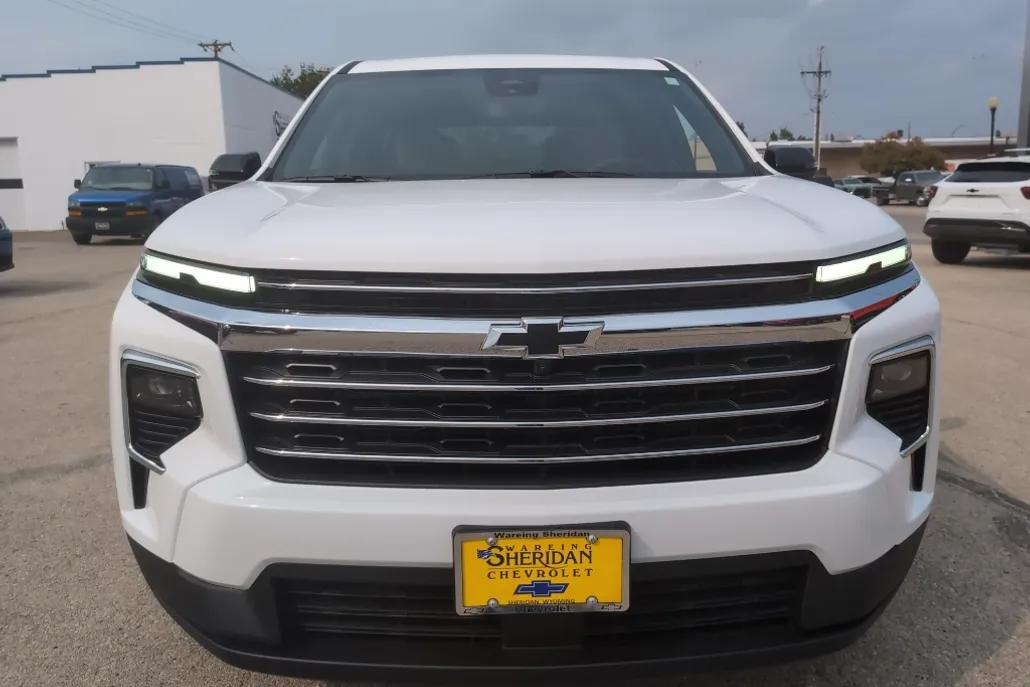 2026 Chevrolet Traverse photo 1